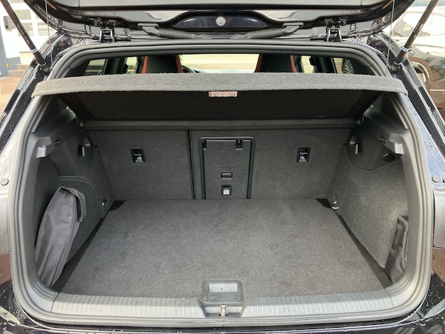 Volkswagen Golf DSG Golf VIII Plus Style