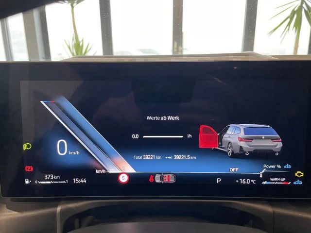 BMW 320 320d M-Sport Touring xDrive