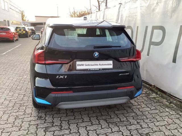 BMW iX1 xDrive