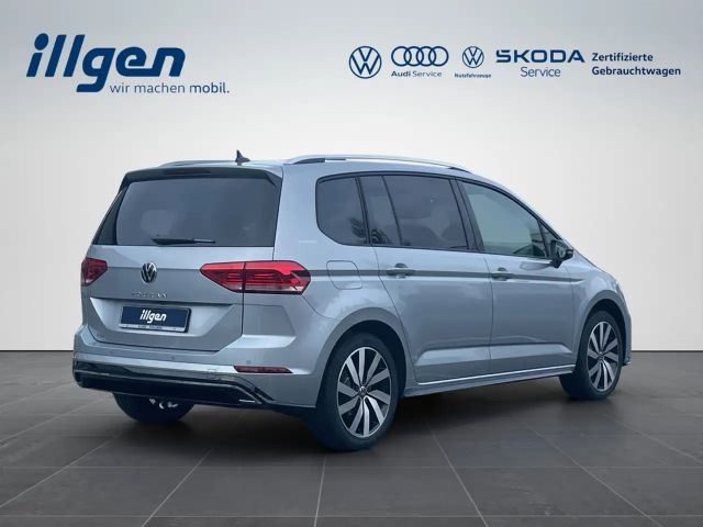 Volkswagen Touran 1.5 TSI R-Line