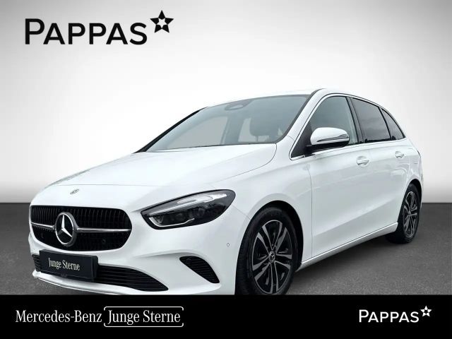 Mercedes-Benz B 180 B 180 d Sedan