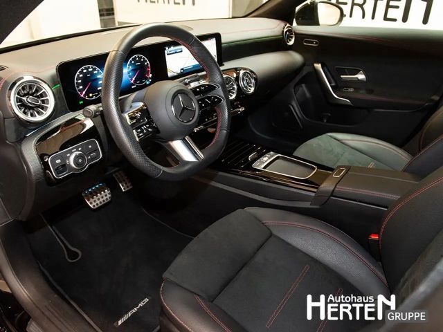 Mercedes-Benz CLA 200 AMG Line Shooting Brake