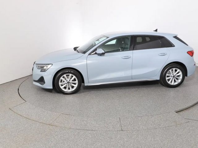 Audi A3 30 TFSI Sedan