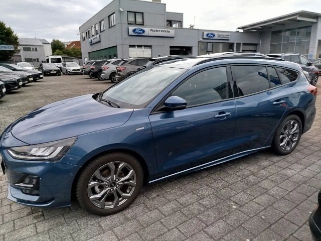 Ford Focus ST Line Wagon