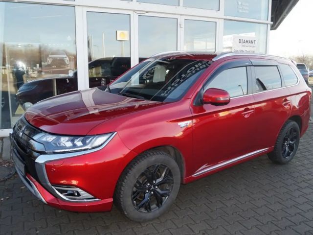 Mitsubishi Outlander 4WD MIVEC PHEV
