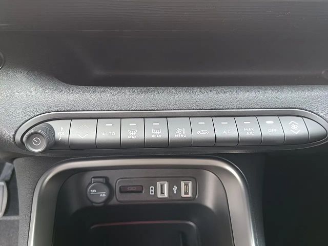 Jeep Avenger Altitude