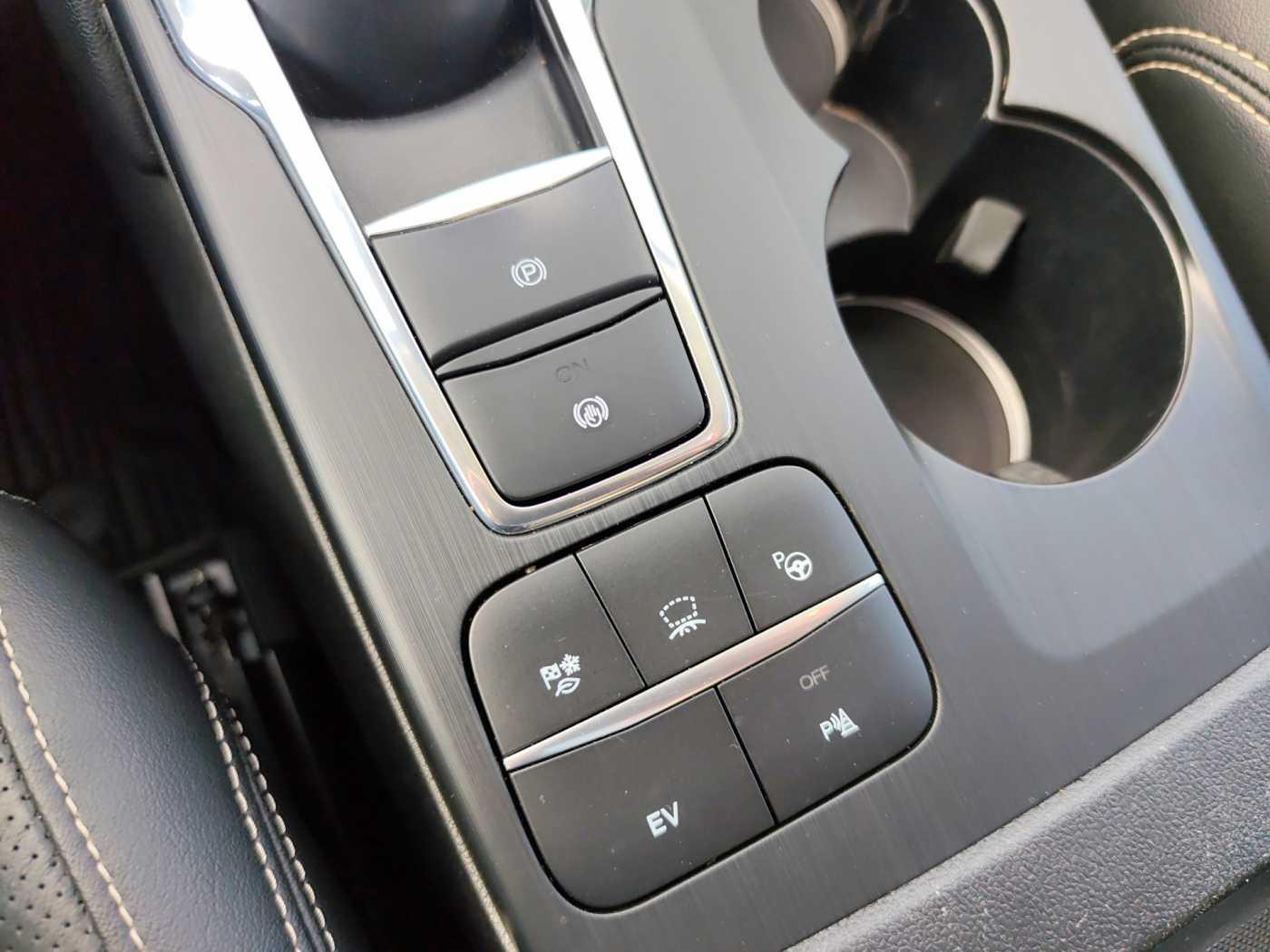 Ford Kuga Plug in Hybrid Vignale