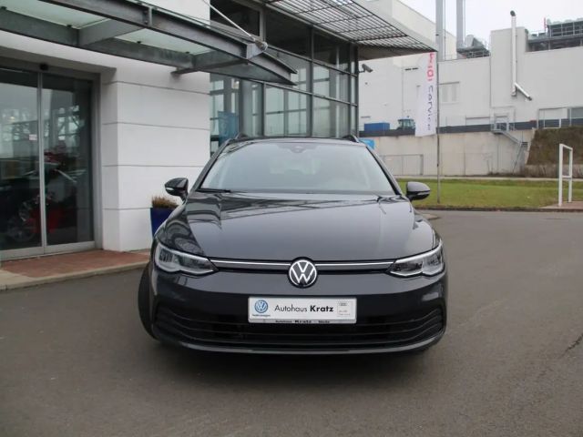 Volkswagen Golf Life Variant