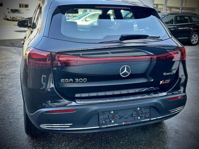 Mercedes-Benz EQA 300 4MATIC