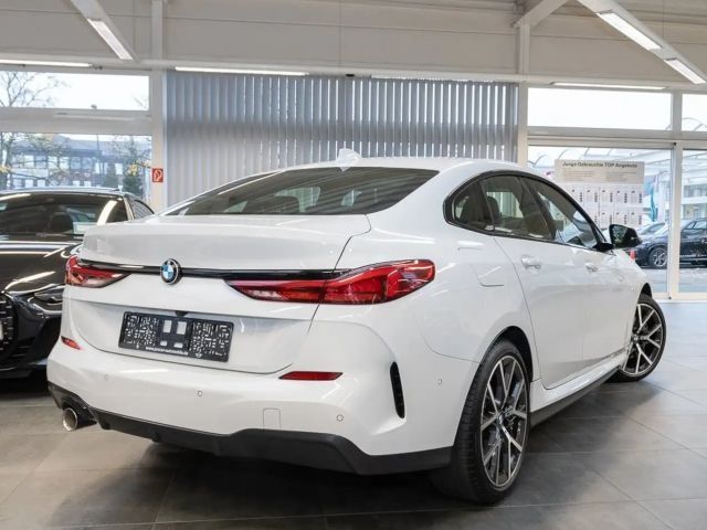 BMW 218 218i Coupé M-Sport