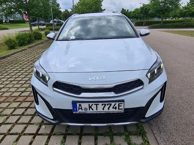 Kia XCeed Hybrid PHEV Vision