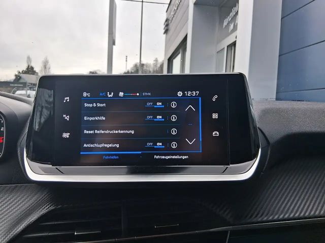 Peugeot 208 PureTech Style