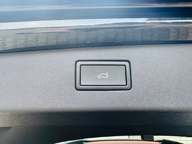 Volkswagen Tiguan 2.0 TDI R-Line