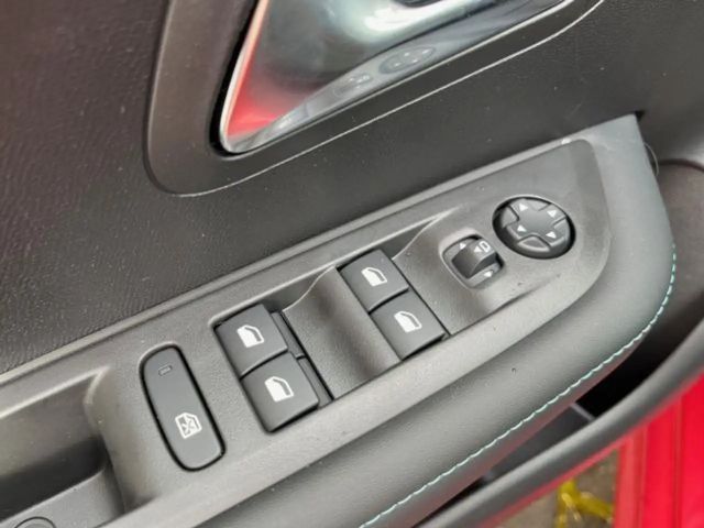 Peugeot 208 Allure Pack PureTech