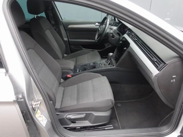 Volkswagen Passat 2.0 TDI Business DSG Variant