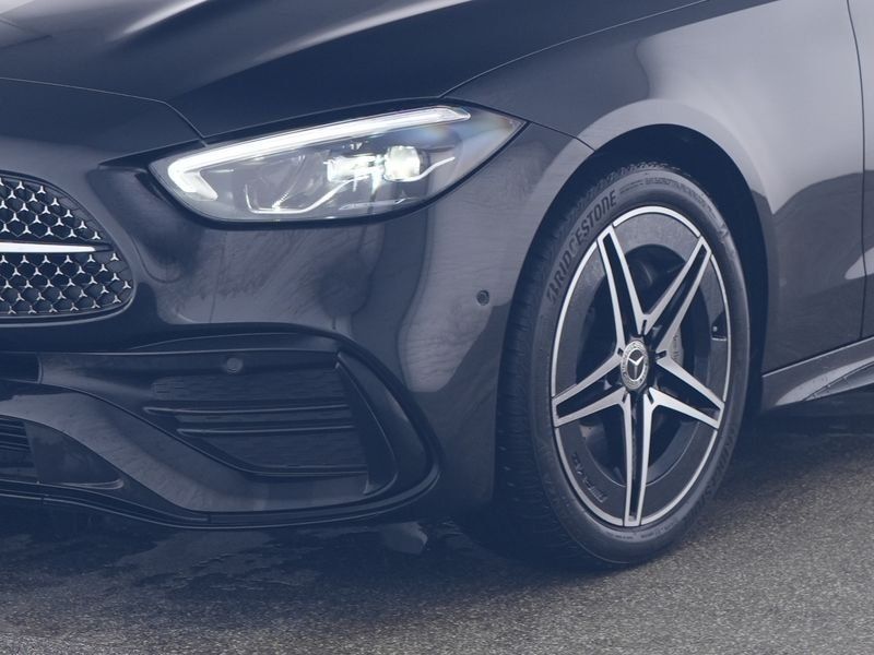 Mercedes-Benz C 200 AMG Line Sedan