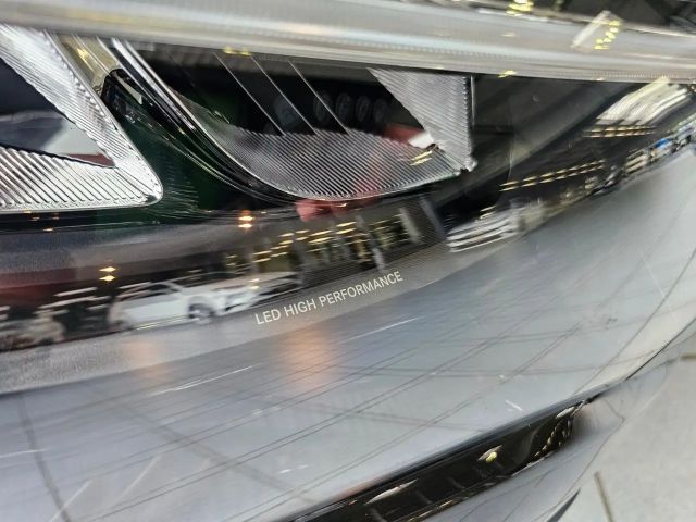 Mercedes-Benz EQE 350 AMG Line Sedan