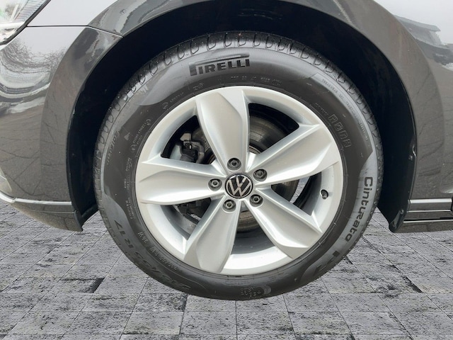 Volkswagen Passat 2.0 TDI Business DSG Variant