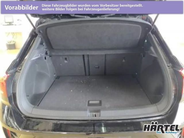 Volkswagen T-Roc 1.5 TSI DSG R-Line