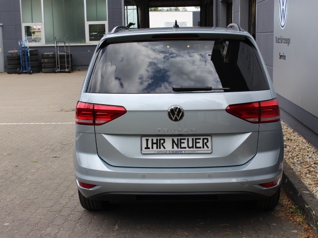 Volkswagen Touran 1.5 TSI DSG