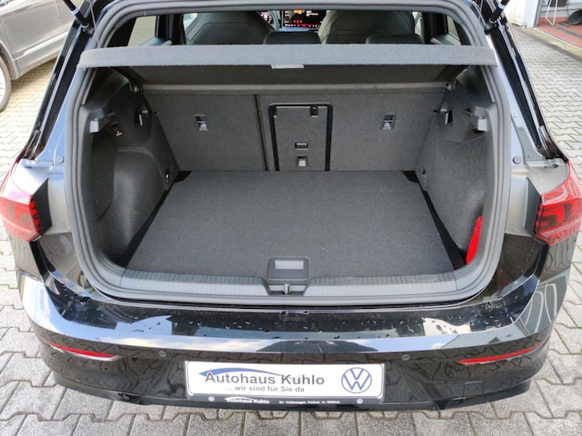 Volkswagen Golf 1.5 eTSI DSG Golf VIII R-Line