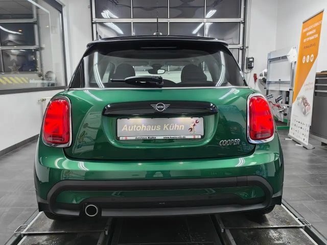 MINI Cooper Classic Trim*DAB*LED*So+Wi*LightAss*AppleCarplay