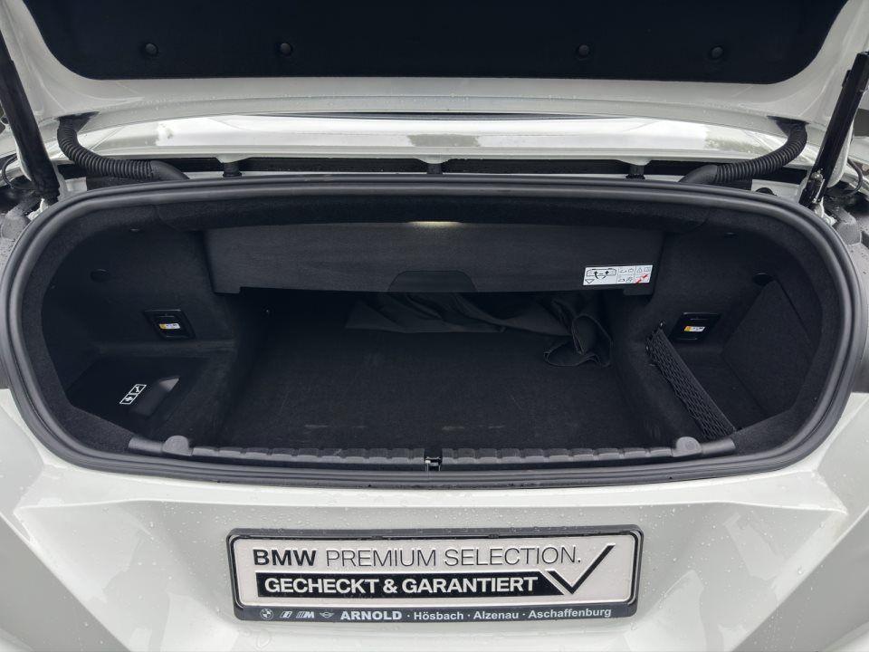 BMW M8 Cabrio Competition xDrive