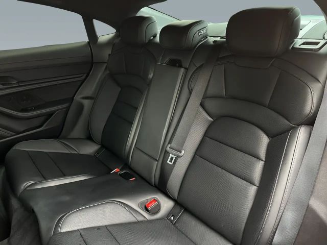 Porsche Taycan Sitzbel. 22KW Onboard,Sportsound