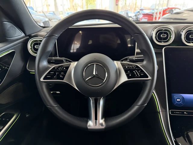 Mercedes-Benz C 200 C 200 d Sedan