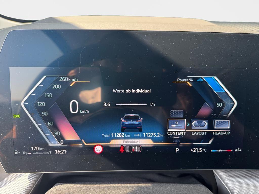 BMW 220 220i Active Tourer