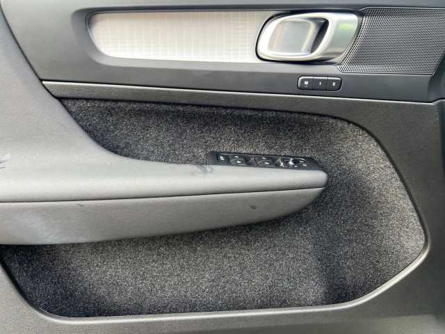 Volvo XC40 Business Core