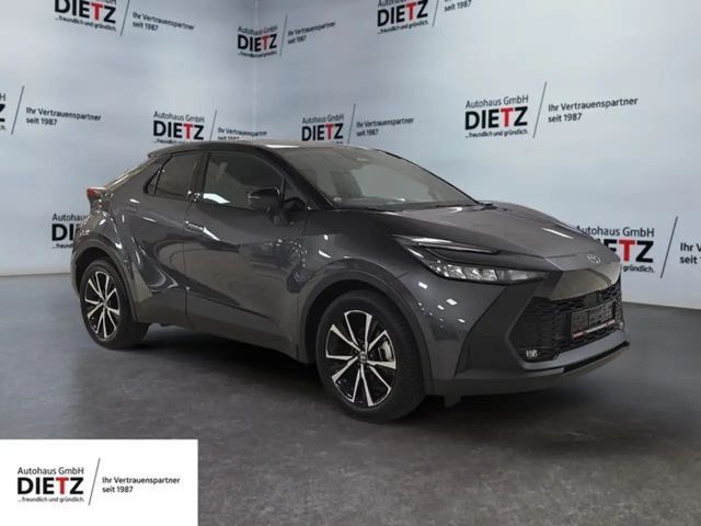 Toyota C-HR Hybride Team D Voorwielaandrijving