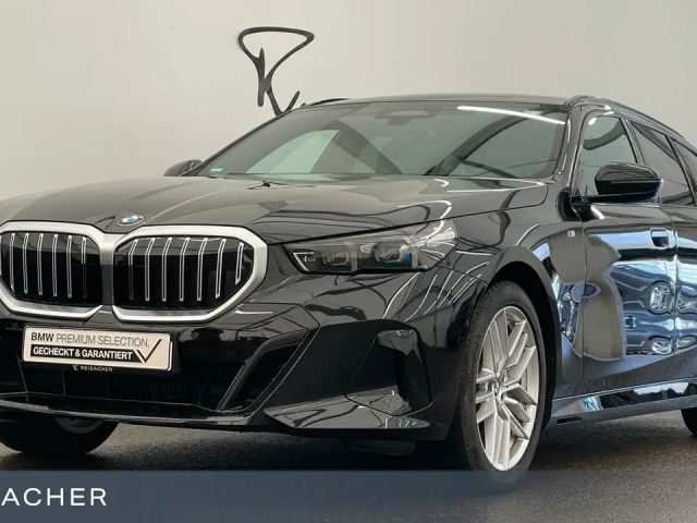 BMW 540 540d M-Sport Touring xDrive