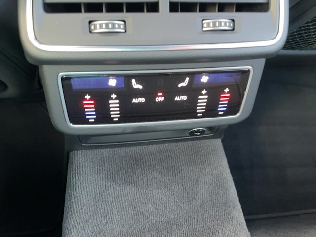 Audi RS6 Avant Quattro