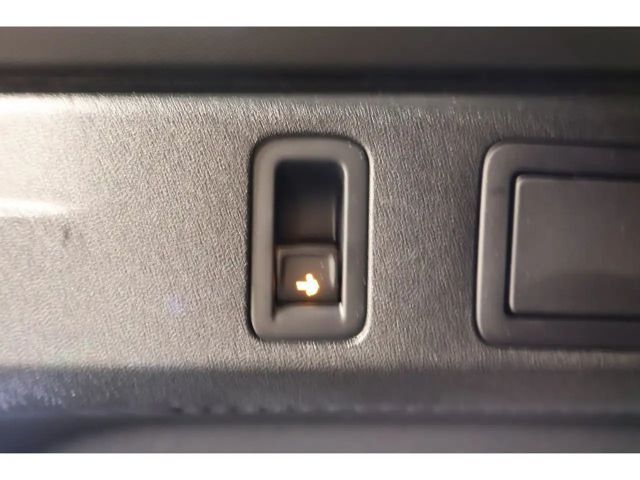 Volkswagen Tiguan 2.0 TDI DSG R-Line