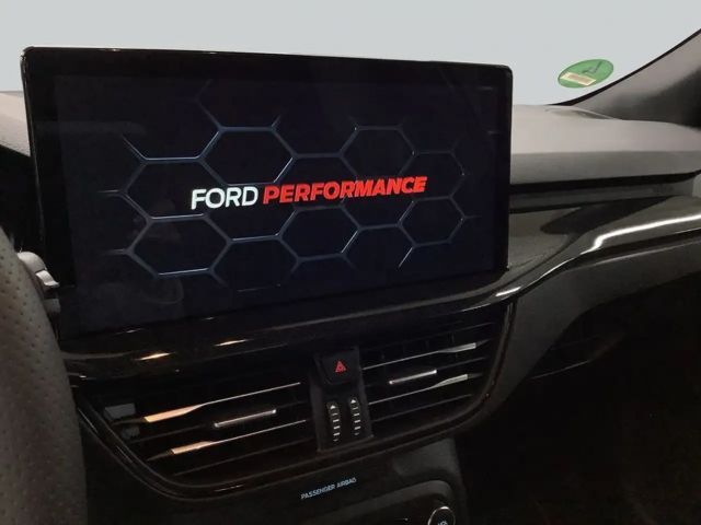 Ford Focus EcoBoost ST Line Wagon