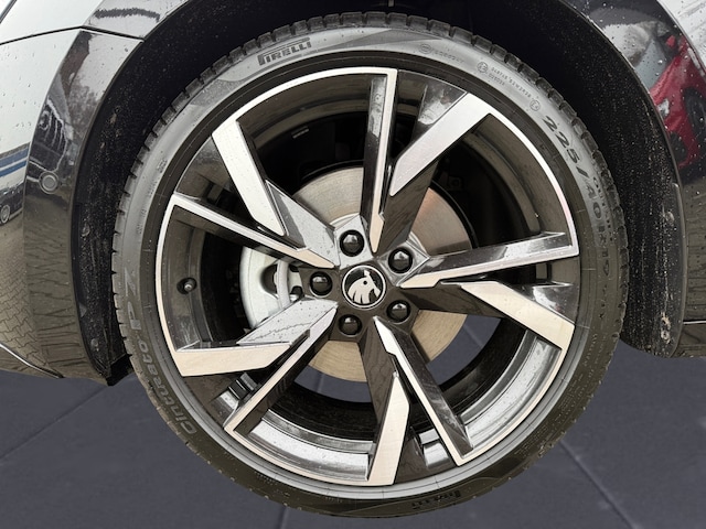 Skoda Octavia 2.0 TDI Combi Sportline