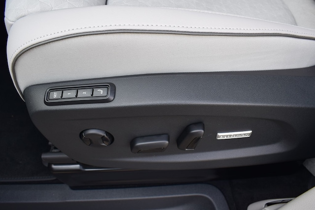 Volkswagen ID.Buzz IQ.Drive Pro