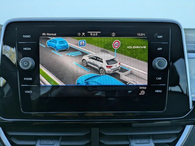 Volkswagen T-Roc 1.5 TSI DSG R-Line