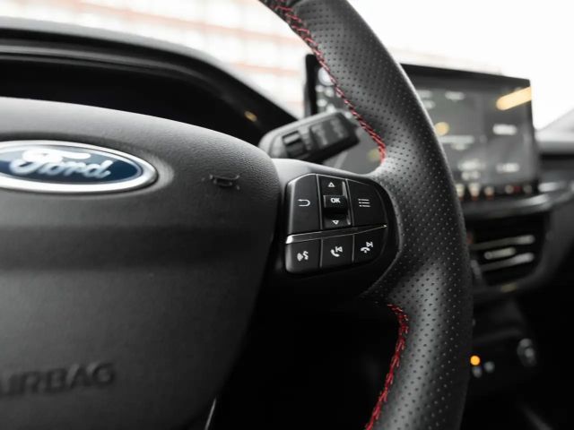 Ford Focus EcoBoost ST Line