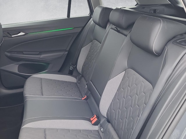 Volkswagen Golf 2.0 TDI DSG Golf VIII Variant