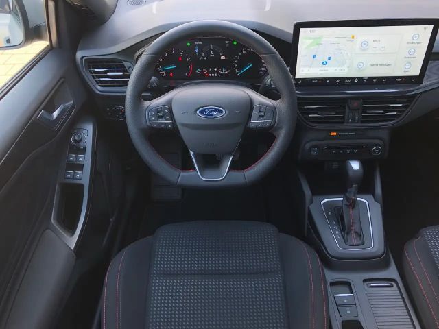 Ford Focus EcoBoost ST Line