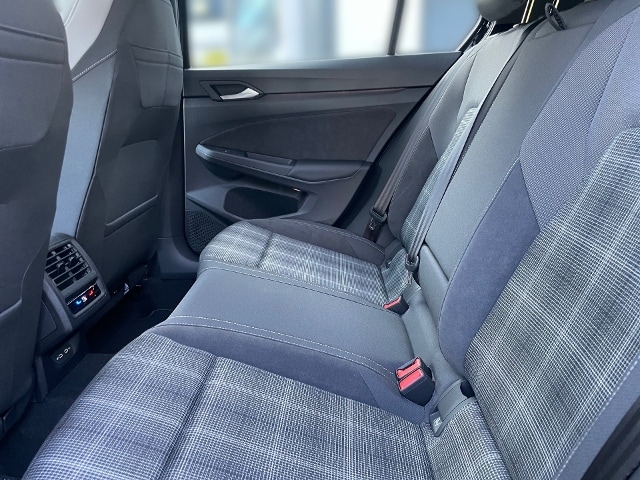 Volkswagen Golf 2.0 TDI DSG