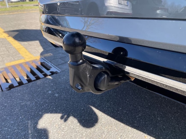 Volkswagen Touran DSG IQ.Drive R-Line