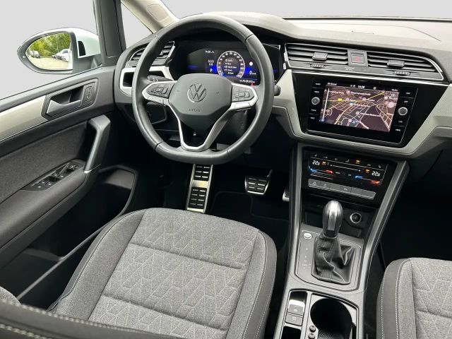 Volkswagen Touran 1.5 TSI DSG Move