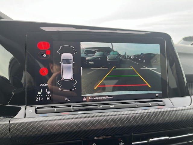 Volkswagen Golf IQ.Drive