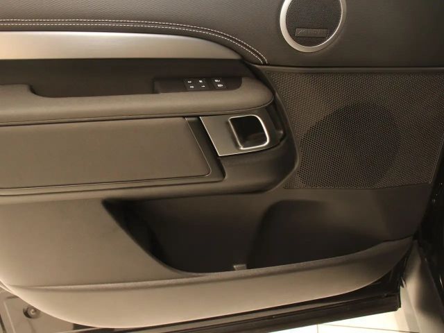 Land Rover Discovery AWD Dynamic SE