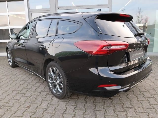 Ford Focus ST Line Wagon
