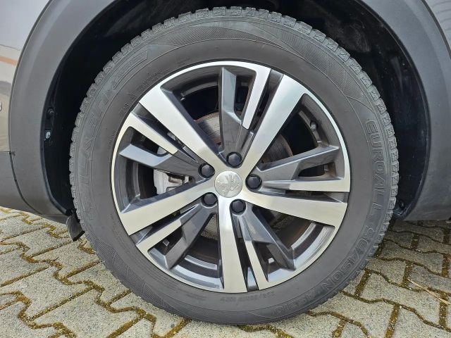 Peugeot 3008 Allure Pack PureTech