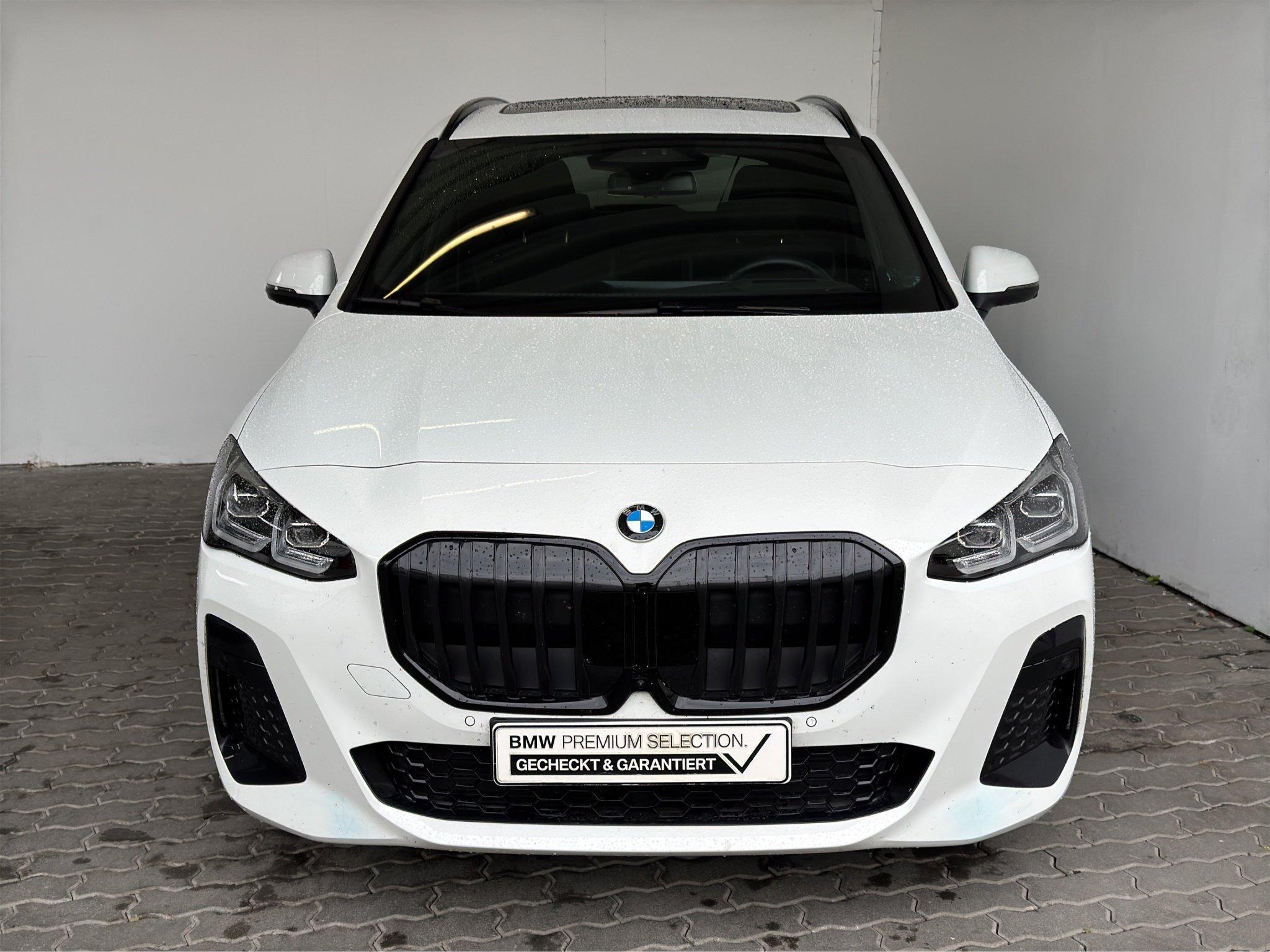 BMW 223 223i xDrive